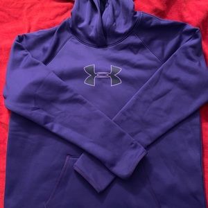 Under Armour Sweatshirt